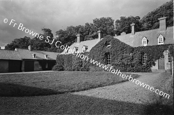 BEAULIEU   COURTYARD